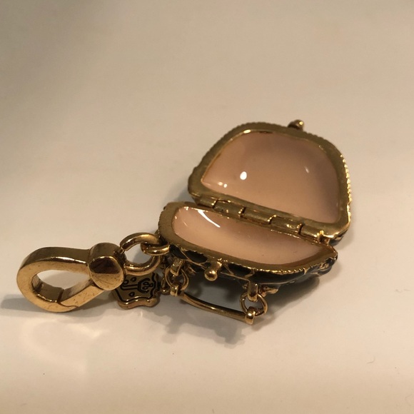 Juicy Couture quilted bowler bag charm - Picture 7 of 8